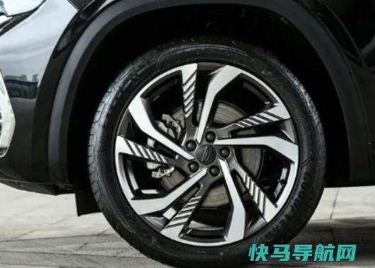 轮胎蜡会腐蚀轮毂吗？轮胎花纹磨平了还可以开多久